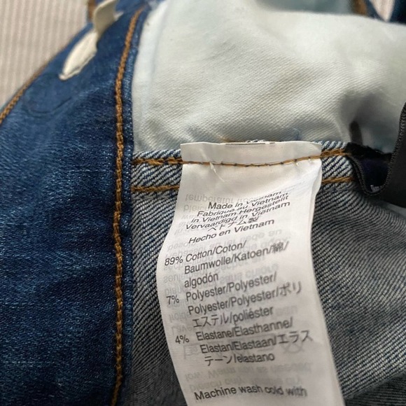 Madewell 10’ High Rise Skinny Jeans exposed button - Picture 8 of 11